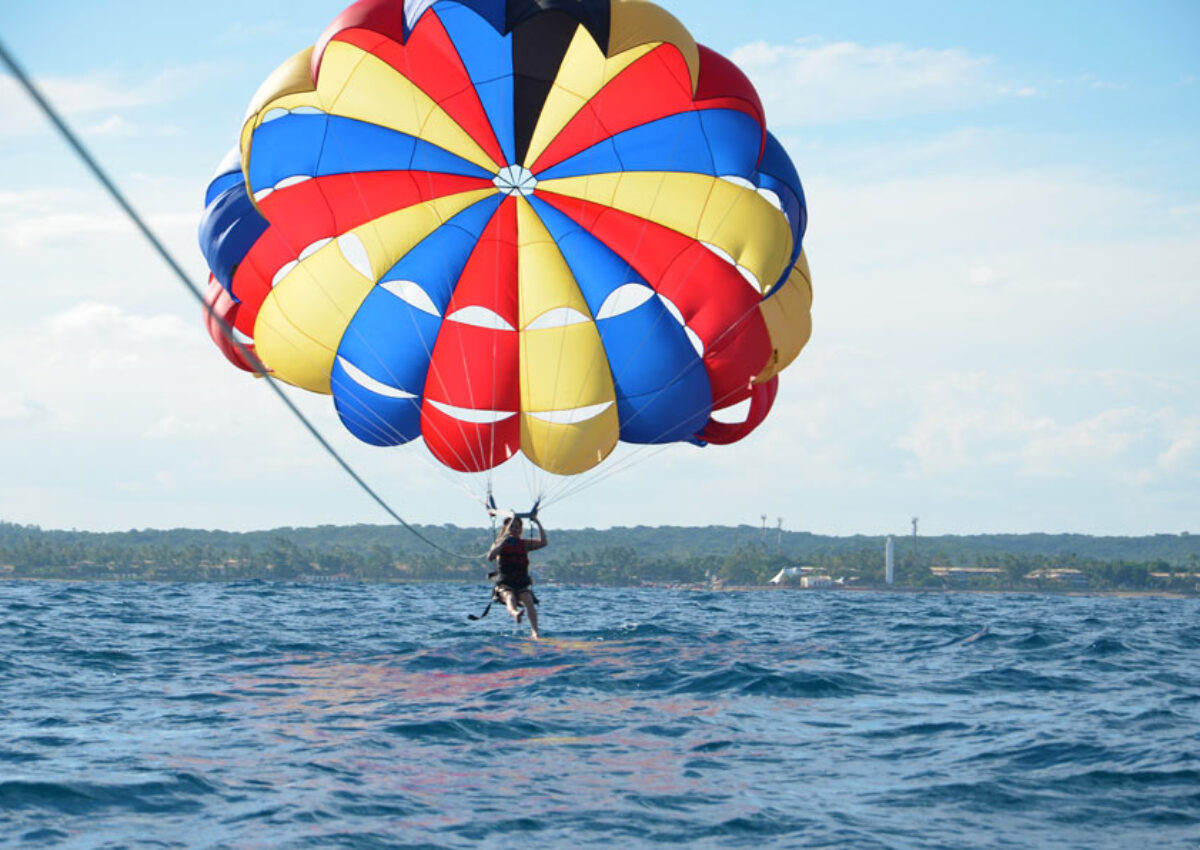 Vôo Parasail